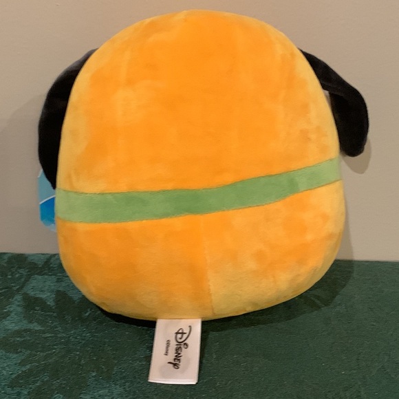 Disney's Pluto Squishmallow - Picture 3 of 8